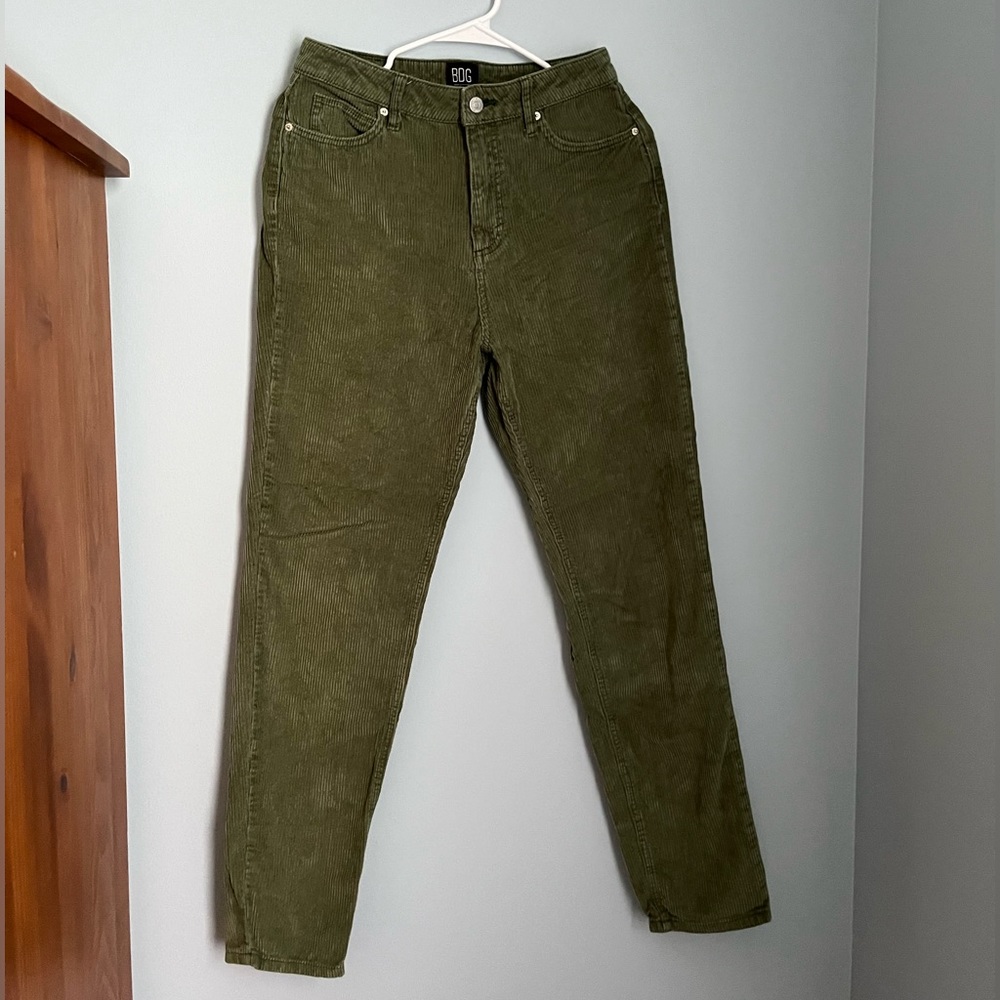 Urban Outfitters Size 27 Olive Mom High-Rise BDG Pants
